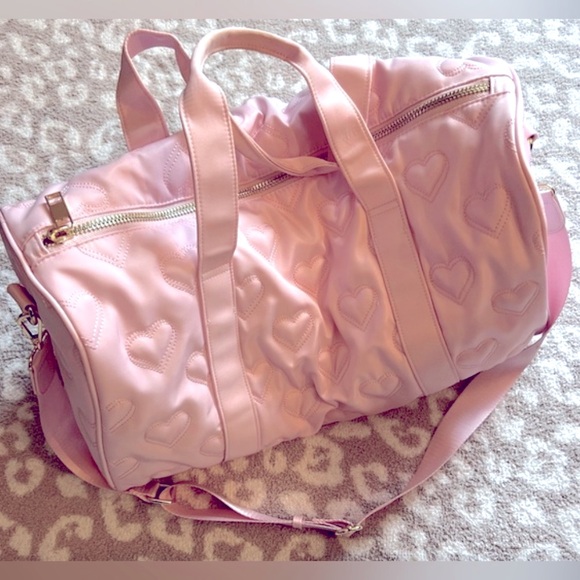 Pink heart quilted Stoney Clover lane duffle bag - Picture 2 of 2
